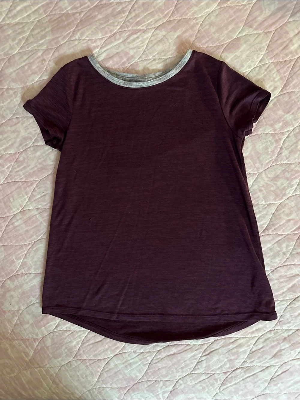 Old Navy Active “Go Dry” Short Sleeve Crewneck Top in Deep Plum | Sz: M | Modal